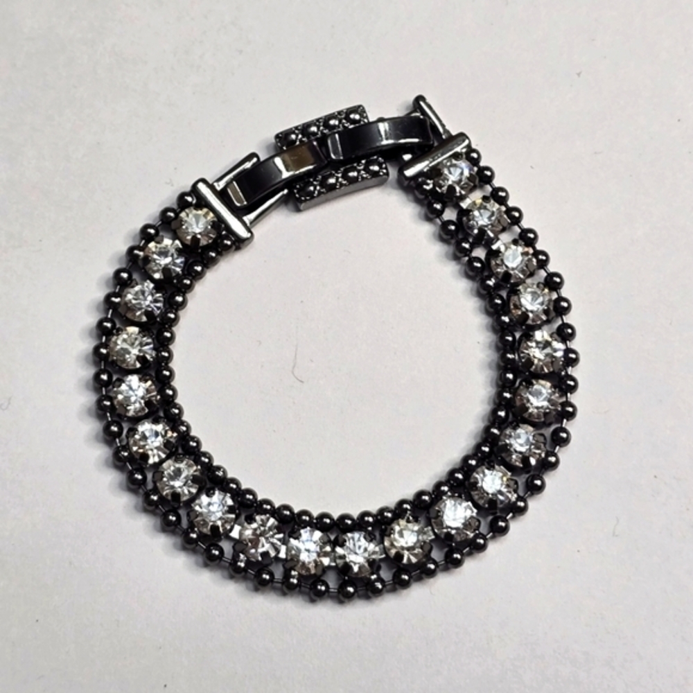 Stella & Dot Sparkling Silver‎ and Black Bracelet